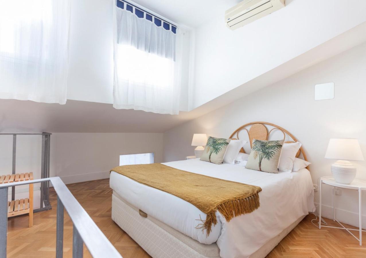 Apartamento Barquillo Duplex En Мадрид Екстериор снимка